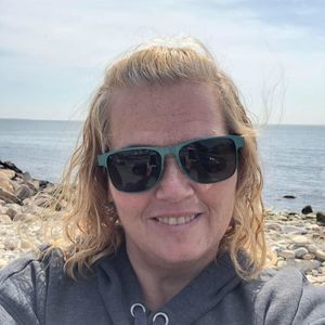 Meet your Posher, Lynn